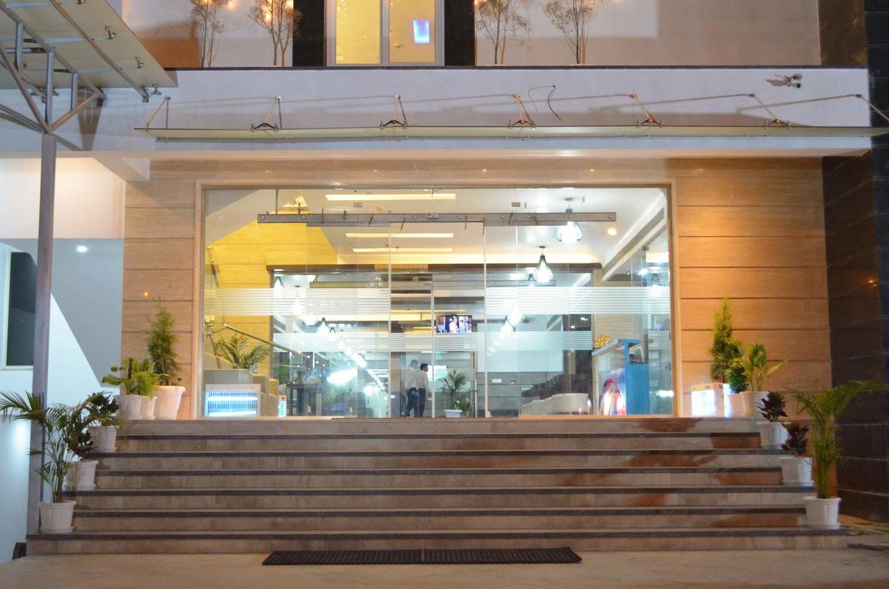 Gupta Resorts Jammu Luaran gambar